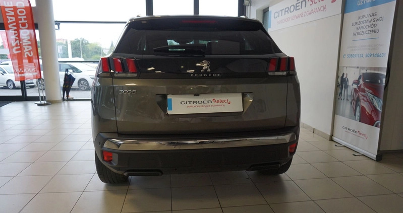 Peugeot 3008 cena 109900 przebieg: 60912, rok produkcji 2018 z Piaseczno małe 631